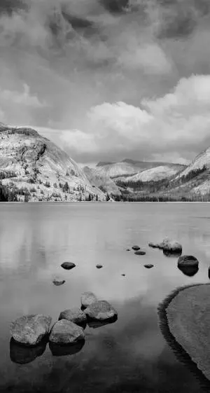 Black And White iPhone Lower Lake