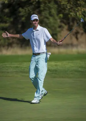 Chesson Hadley Arms Open Wide