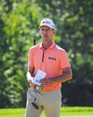 Mike Weir In Orange Shirt